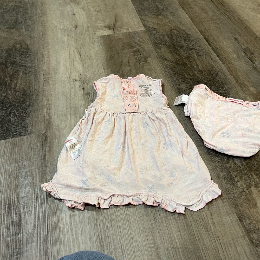 Magnetic me dress and matching bloomers size 9-12M - Picture 6 of 8